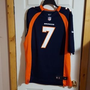 Broncos jersey